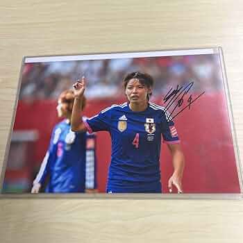 なでしこジャパン　サッカー日本代表女子主将　熊谷　紗希 直筆サイン入りフォト 610fXWgL+SL._UF350,350_QL50_.jpg